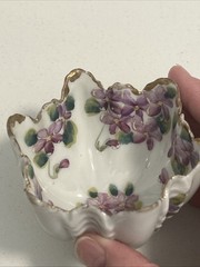 Vintage Unbranded Violet 3 Footed Candy Nut Dish Gold-Copper Tone Rim And Feet