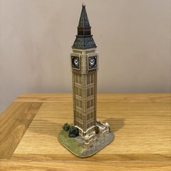 Lilliput Lane – Big Ben – L2211 – Britain’s Heritage Range – Boxed & Deeds
