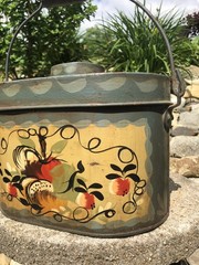 Vintage Jean Dewey Signed Primitive Painted Toleware Bail Handle Tin Lunchbox