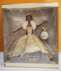 Special 2000 Edition Celebration Barbie AA African American Holiday Doll (T-11)