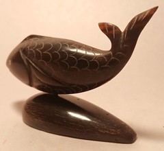 3 1/2″ HORN FISH vtg carved figurine native tribal art primitive koi carp bass
