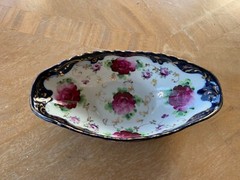Unbranded Vintage Navy Blue Pink Floral Ceramic Trinket Dish 7.5″ x 3.5″ x 2″