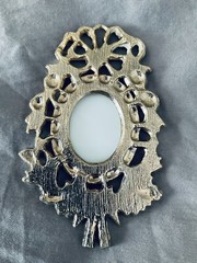 Vintage Oval Miniature Picture Brass Frame Convex Glass Ornate Cameo Fragonard