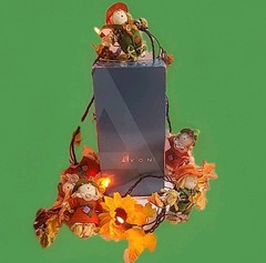Boxed Lighted Harvest Garland Scarecrows Sunflowers Orange Light Set W/ Box Avon