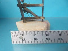 DEMOTT SIGNED 6″ ROCK SCULPTURE ON QUARTZ/ONYX MAILBOX ON FENCE ROSES FLOWERS