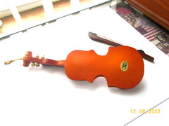 Unbranded 7″ Wooden Violin Model with Bow, Made in China, Possible Ornament