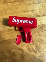 Supreme The Cash Cannon Money Gun Collectible Shooter – Excellent Condition!!!