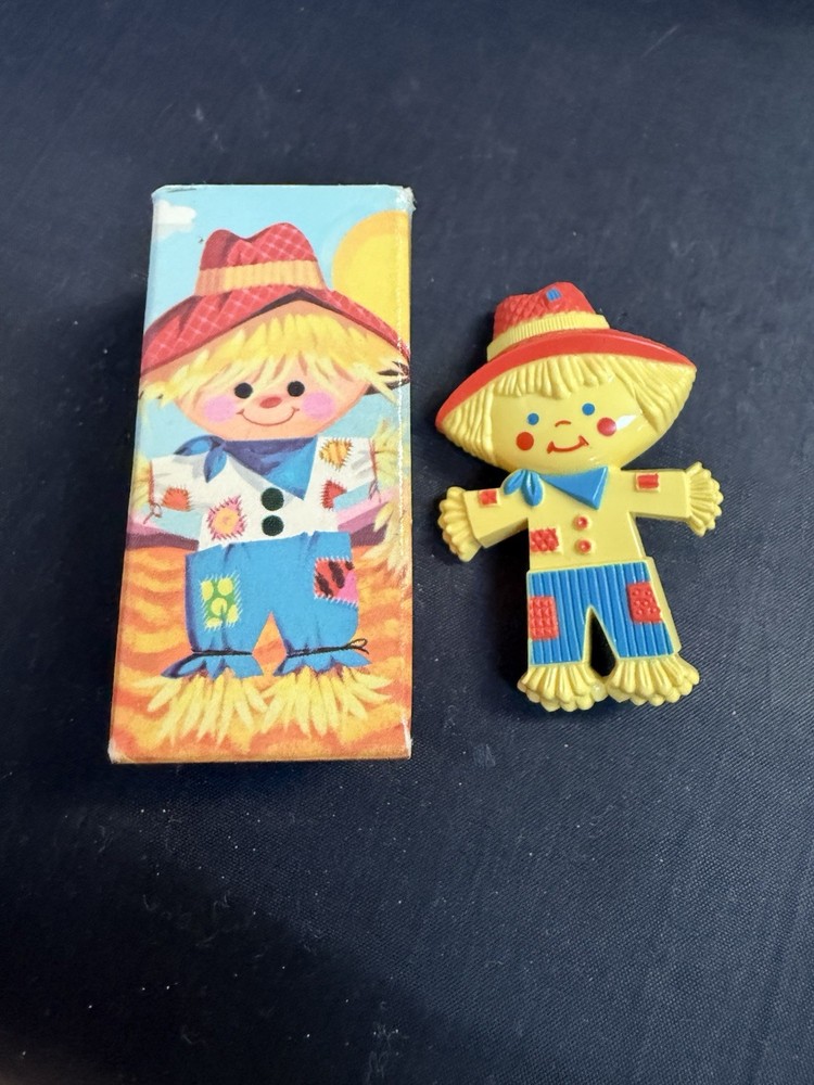 1975 VTG Avon Fragrance Glace Pin Pal – Peter Patches Scarecrow – Halloween