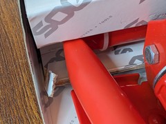 Supreme x SOG Folding Shovel Red Entrenching Tool Collapsible Brand New FW17