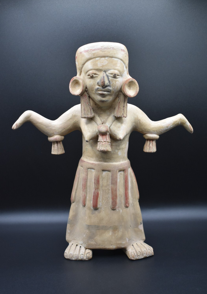 Large Pre-Columbian Mayan style figure