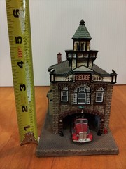 CLASSIC AMERICAN FIREHOUSES Danbury Mint Mount Holly New Jersey Fireman Gift