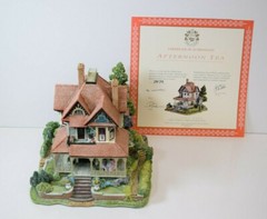Lilliput Lane Afternoon Tea Limited Ed. Mint in its original box with COA..