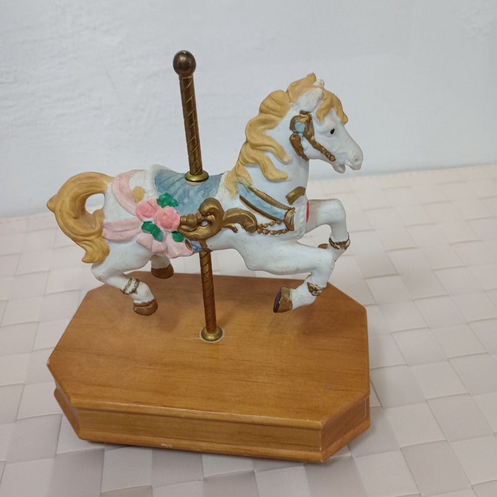 Vintage Unbranded CAROUSEL HORSE Porcelain Figurine Wooden Stand 6″x 6″