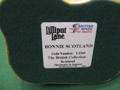 Lilliput Lane Bonnie Scotland L2549 Mint in box with a deed.