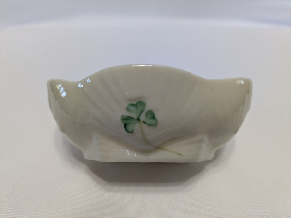 Vintage Sm. Belleek Shamrock Open Salt Seashell Collection, 7th Mark (1980-1993)