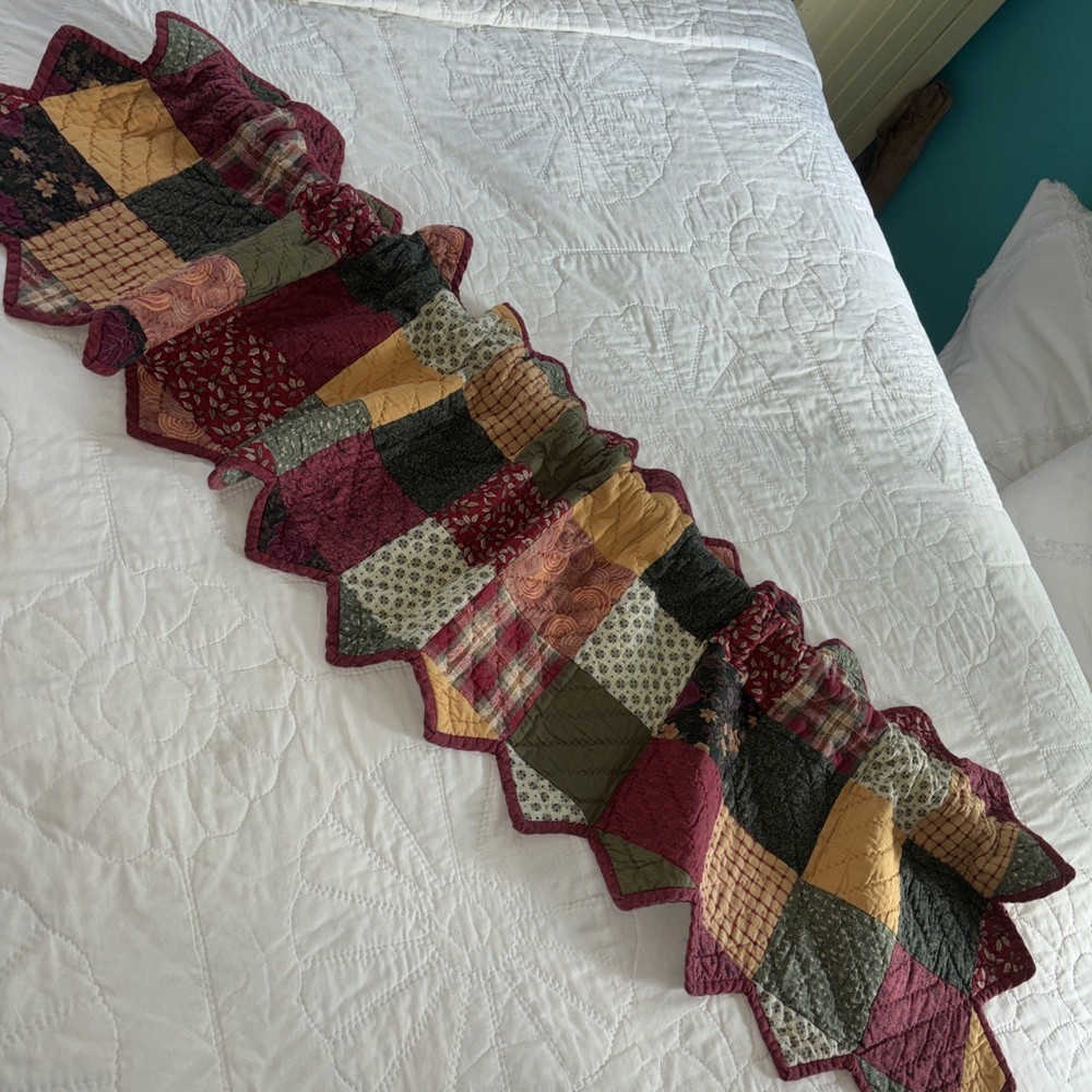 RARE Longaberger Homestead Quilted Runner Valance Orchard Park Plaid Donna Sharp