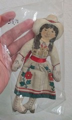 Vintage 1979 HALLMARK Famous Americans ANNIE OAKLEY Cloth Doll