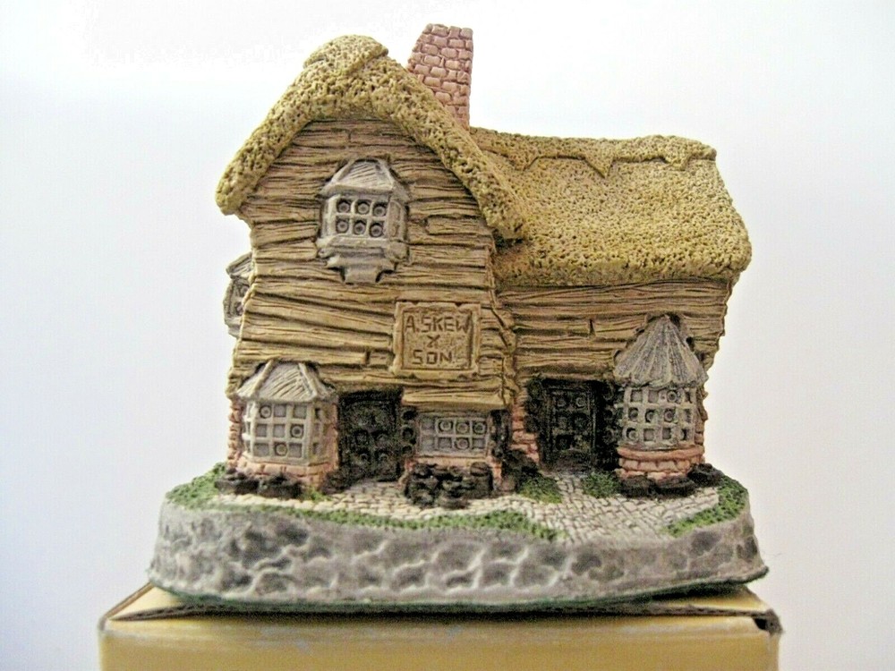 David Winter Cottages The Village Shop” In excellent condition, boxed.