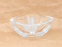 Orrefors Kosta Boda Sweden Lead Crystal Heart glass Trinket Dish signed euc