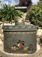 Vintage Jean Dewey Signed Primitive Painted Toleware Bail Handle Tin Lunchbox