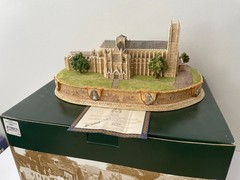 Lilliput Lane “Westminster Abbey” Britain’s Heritage – Code L2285 (2000) – Boxed