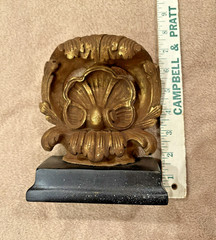 Vintage Neoclassical Italian Gold Gilt Acanthus Leaf Single Bookend 7″ x 5.5″