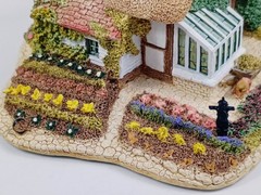 Lilliput Lane “Gardners Cottage”, Collectors Club Special, United Kingdom. 1991.