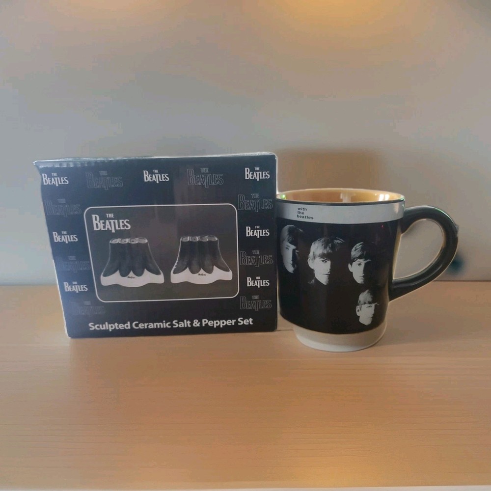 The Beatles | Apple Corps Collectible Lot | 10 oz Mug + Salt/Pepper Shaker