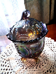 Imperial Glass Louis 14th Lidded Footed Jar Carnival Glass 6.75″ Tall 4.75″ Diam