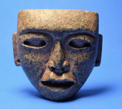 PRE-COLUMBIAN TEOTIHUACAN SERPENTINE STONE PENDANT MASK
