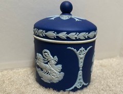 ANTIQUE WEDGWOOD BLUE JASPER jasperware TOBACCO JAR England 3 1/2