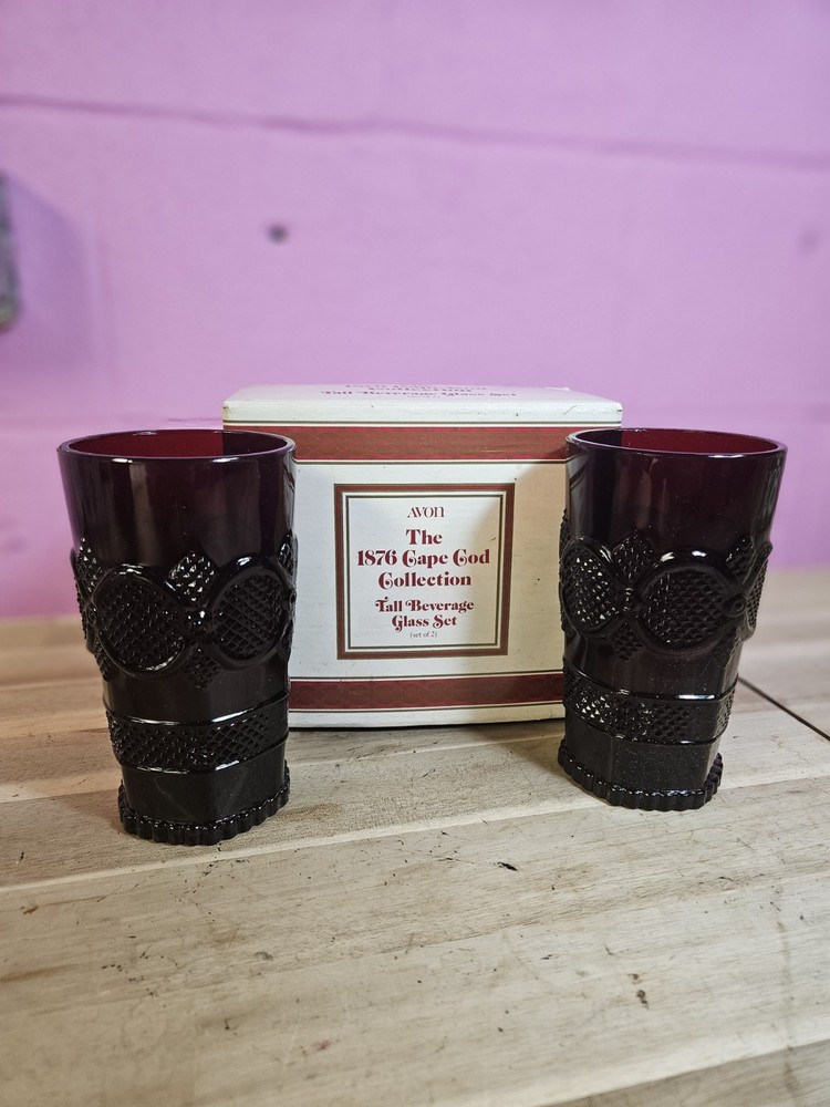 Avon The 1876 Cape Cod Collection Tall Beverage Glass Set Of Two In Orginal Box