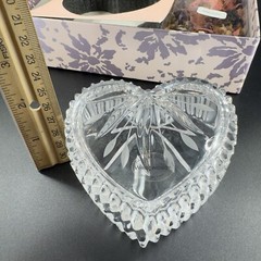 Wedgwood Full Lead Clear Crystal Heart Shaped Candy Potpourri Dish New In Box