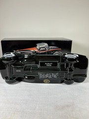 VTG Avon 1932 Auburn Boattail Speedster Figurine Car MINT In Box 1983 Brazil
