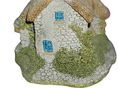 1991/92 Lilliput Lane Puddlebrook Cottage Hand Made in Britain No deeds or Box