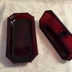 Vintage Avon Cape Cod Red Glassware Lot Butter Dish Salt Pepper Gravy 2 Servers