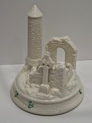 Belleek Devenish Round Tower Centrepiece ~ Millennium 2000 Collection Pristine