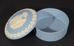 Wedgwood Blue Jasperware Bunratty Castle Ireland Trinket Box, Limited Edition