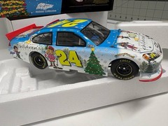Jeff Gordon #24 Sam Bass Holiday 2011 Impala 1:24 Lionel Diecast