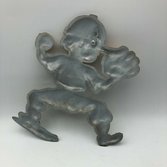 Boy Baseball Players Wall Art Hangers Plaques Vintage Set Of 2 Sexton Cast Metal