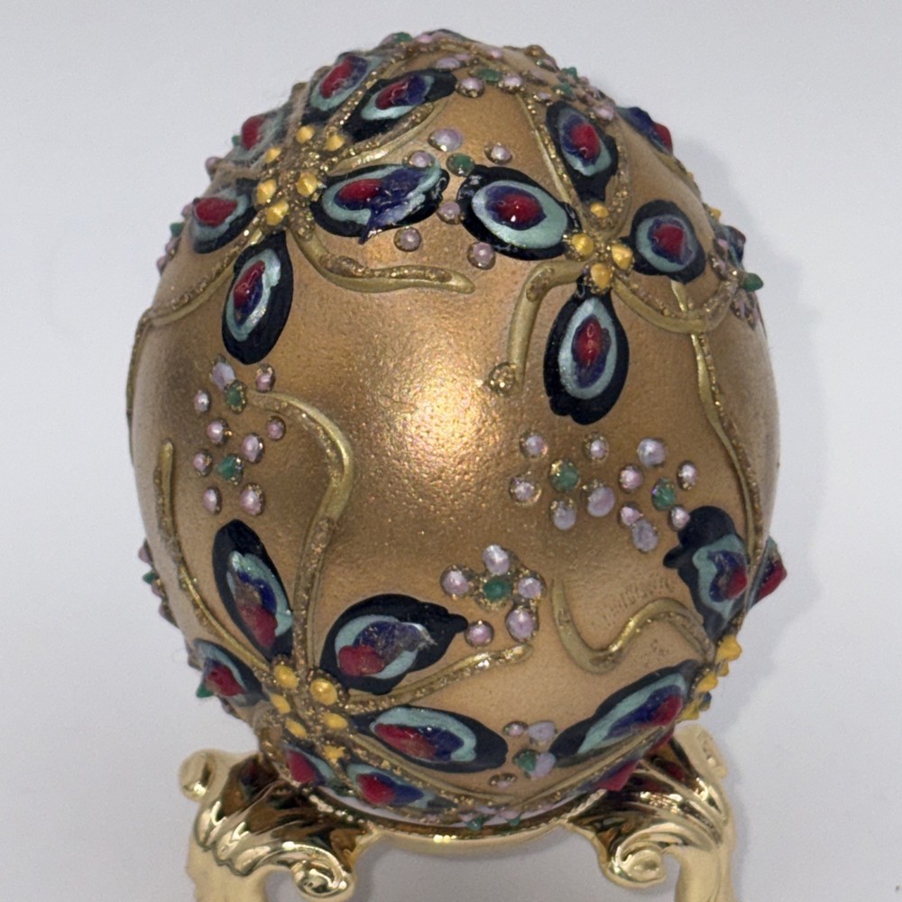 SIGNED Nannette Fenn “Eggs”traordinaire Designs Floral Faberge Inspired Egg USA