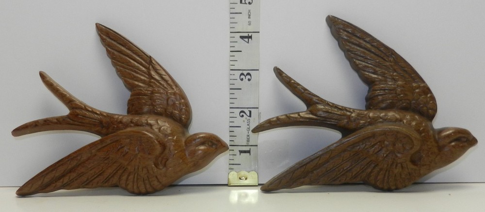 Barn Swallows Burwood Products Resin Wall Art Decor Wood Grain Finish 2650-1