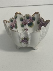 Vintage Unbranded Violet 3 Footed Candy Nut Dish Gold-Copper Tone Rim And Feet