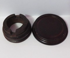 2 SMALL VASE OR FIGURINE WOOD DISPLAY STANDS