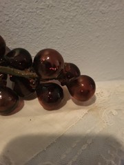 Vintage MCM Hand Blown Purple Amethyst Art Glass Bunch of Grapes