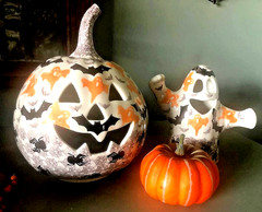 Polish Pottery Goth Ceramic Pumpkin 7″ High Spiders Ghosts Bats Gothic Decor