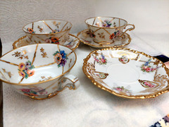 VTG /ANTIQUE LIMOGES J POUYAT BERNARDAUD FLORAL GILDED 3 CUPS SAUCERS FRANCE