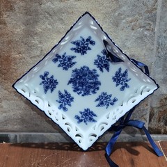 Porcelain Lace Cut Trinket Coin Candy Nut Dish Blue White Flower Wall Hanging