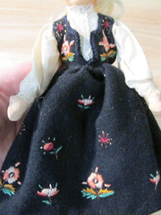 VTG Ronnaug Petterssen Norwegian Cloth 8″ Doll