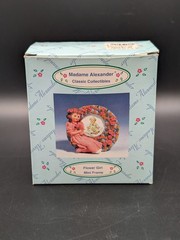 Madame Alexander Flower Girl Mini Frame Vintage 2000 Classic Collectibles Box
